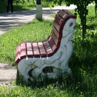 Какие тайны может рассказать скамейка в парке... :: MarinaKiseleva 