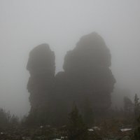 Скалы в тумане :: Petr Kamesheck