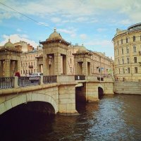Мосты величием красуясь, соединяют берега.... :: Tatiana Markova