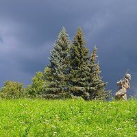 Великие Луки, памятник Александру Матросову, 10 августа 2020... :: Владимир Павлов