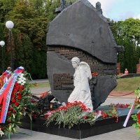 12 августа 2000 К-141 «Курск» и 118 моряков трагически погибли в Баренцевом море :: Надежд@ Шавенкова