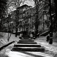 Зимняя лестница :: M Marikfoto