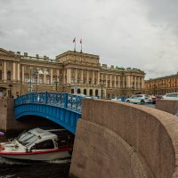 Синий мост в Санкт-Петербурге :: юрий затонов
