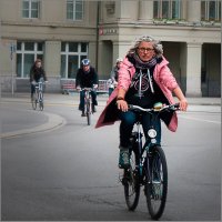 Велосипедисты г. Берн, Швейцария :: Lmark 
