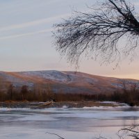 Зимний вечер на реке Абакан :: Максим Ахпашев