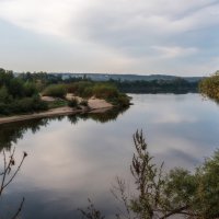 Вид с высокого берега Оки. :: Владимир Безбородов