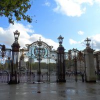 Королевские ворота Канады в Грин-парке в Лондоне :: Галина 