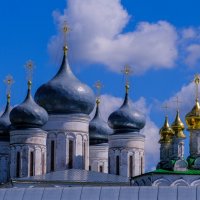 куполы Макарьевского монастыря :: Георгий А