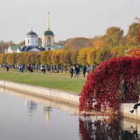 осень в Кусково :: Тарас Золотько