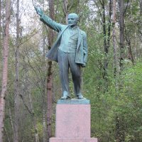 Памятник В.И.Ленину в Сестрорецке :: genar-58 '