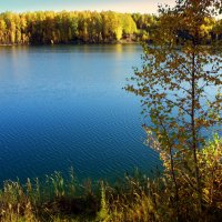 Голубое озеро :: Нэля Лысенко