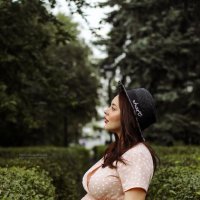 Беременная девушка :: Ксюша Воробьёва