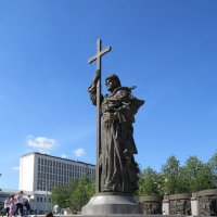 Памятник князю Владимиру :: Вера Щукина
