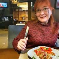В любимом кафе :: swetalana Timofeeva