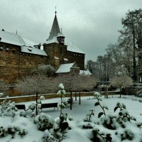 Принарядился  снежком  , замок  нашего  городка  Венцельшлёсс! :: backareva.irina Бакарева