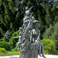 Скульптура фонтана :: Сергей Карачин