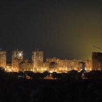 ночной вид из окна :: Александр Леонов