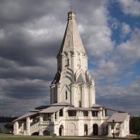 Вознесенская церковь в Коломенском :: Игорь Белоногов