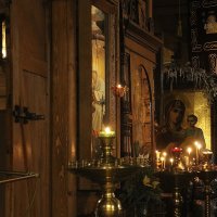 Церковь в Праздник становится яркой свечой, а вместо Крестов – огни.... :: Tatiana Markova