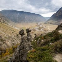 Долина реки Челумшан С "Каменных грибов" :: Геннадий Мельников