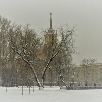 В городе моём зима... :: Sergey Gordoff