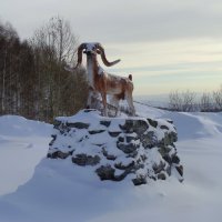 Памятник горному Барану. :: Мила Бовкун