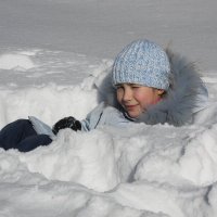 В пушистом снегу :: Galina Solovova