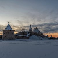 Псковский Кремль :: Виктор Желенговский