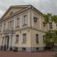 Здание Детского кукольного театра в Витебске :: Сергей Цветков