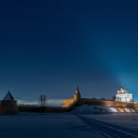 Псковский Кремль :: Виктор Желенговский