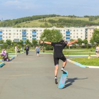 В летнем парке :: Лариса Корсакова