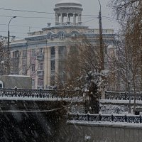 *** :: Валентин Семчишин