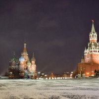 Московская зима.  Вечер на Красной Площади. :: Olcen Len
