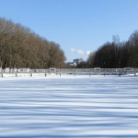 Белый мост, снег и тени. :: Милешкин Владимир Алексеевич 