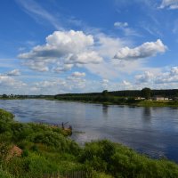 Река Сухона в Тотьме. :: Ольга Попова (popova/j2011)