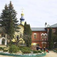 В Псково-Печерском монастыре :: Зуев Геннадий 