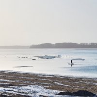 На маленьком плоту... :: Олег Манаенков