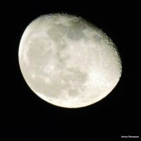 Убывающая луна. :: Валерьян Запорожченко