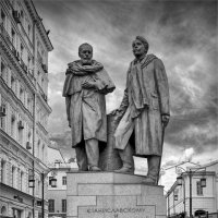 "Памятник Станиславскому и Немировичу-Данченко"© :: Владимир Макаров