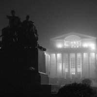 Царицынская опера в тумане. :: ЛЮБОВЬ ВИТТ 