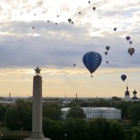 Утро над Великими Луками... :: Владимир Павлов