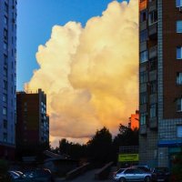 Красные облака :: Сергей Царёв