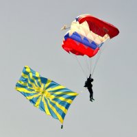 Сегодня, 26 июля - день парашютиста :: Сергей 