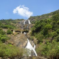 Водопад Дудхсагар (Dudhsagar Falls) :: Vyacheslav Gordeev