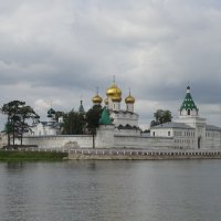 Кострома. Ипатьевский монастырь :: Татьяна 