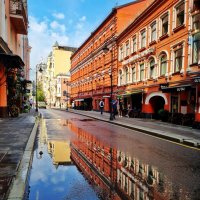 Москва. По улицам и переулкам в районе Патриарших прудов. :: Надежда Лаптева