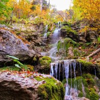 Начало водопада и не видно :: Вячеслав Случившийся