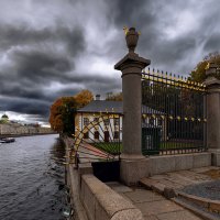 Накрыла осень одеялом Летний сад :: Евгений 