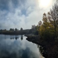 Туман на озере :: Валерий Т