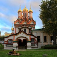 Церковь Николая Чудотворца на Берсеневке в Верхних Садовниках :: Ninell Nikitina